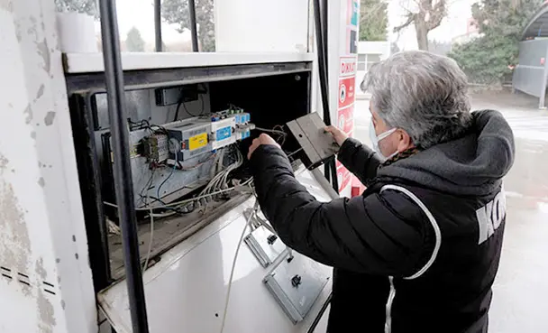 Akaryakıtta vergi kaçakçılarına 'Silici' operasyonunda, 7 istasyon sahibine gözaltı