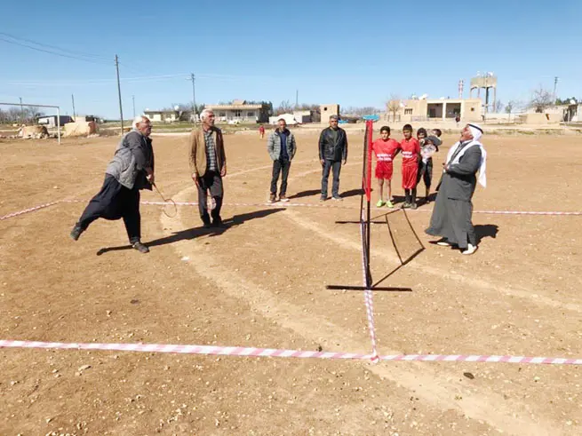 Şalvarlı badminton