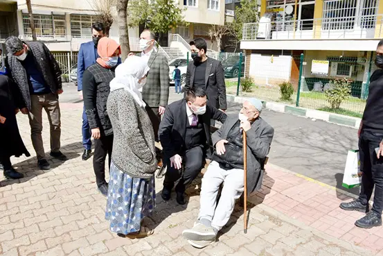 Çözüm isteyene telefon verdi