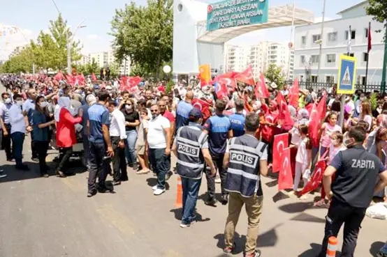 Bağlar'da coşku