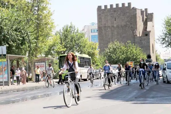 Pedallar Milli Birliğe döndü