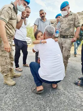 Kayıp çocuğu jandarma buldu