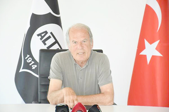 Altay'da Mustafa Denizli'nin hedefi Avrupa