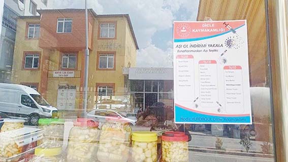 Dicle ilçesinde 'Aşı ol, indirimi yakala' kampanyası 