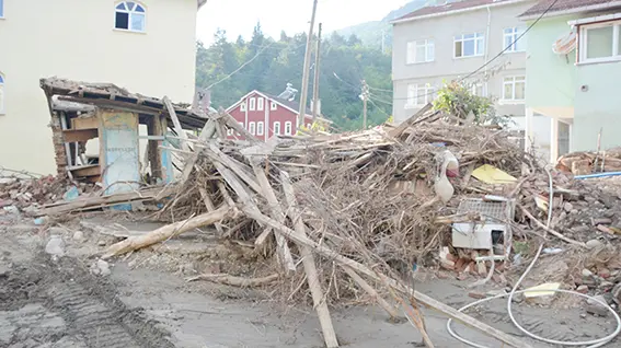 Kastamonu'daki sel 350 yıllık tarihi su değirmenini de yıktı