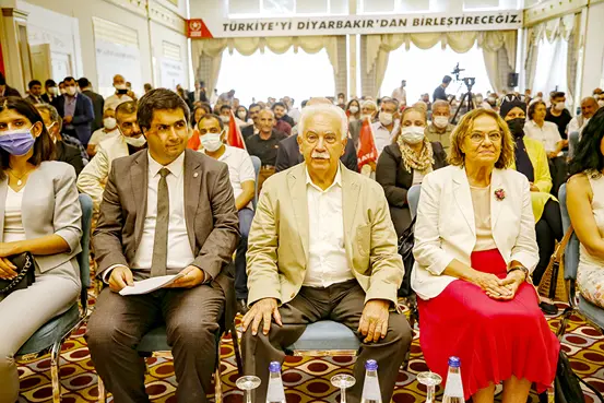 Perinçek Diyarbakır’da