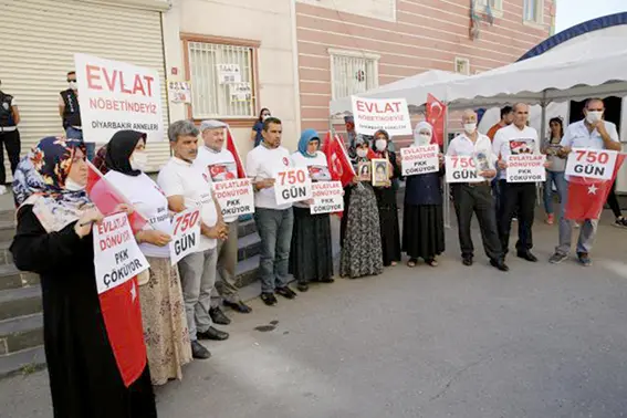 Diyarbakır annelerinin eylemi 750'nci gününde kararlılıkla devam ediyor