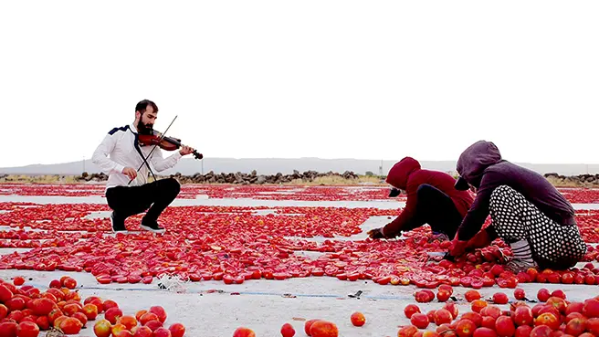 Karacadağ’da piyanolu klip!