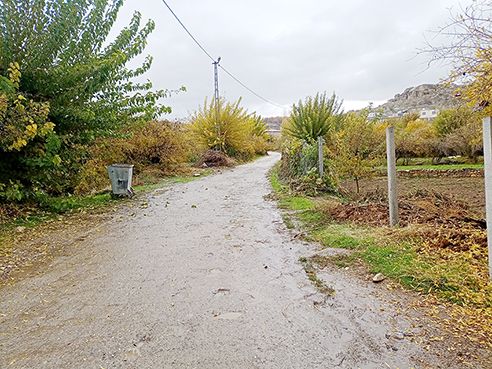 Dicle’de şehiriçi trafiğini rahatlatacak yol genişletmeyi bekliyor 