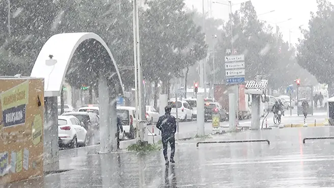 Diyarbakır'a beyaz örtü!..