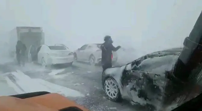 Yollar kapandı seferler durdu!