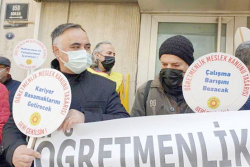 Eğitim Sen: Öğretmenlik Meslek Kanunu Tasarısı geri çekilsin