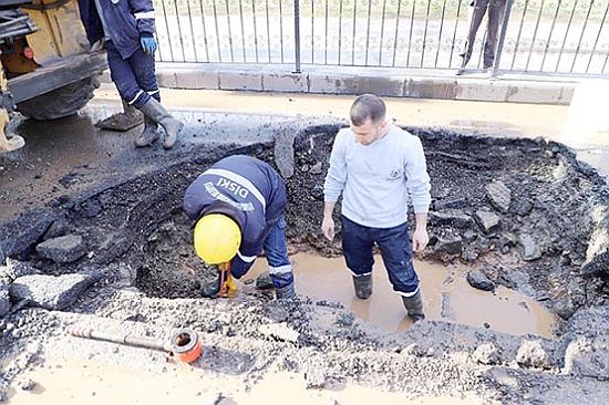 DİSKİ’den fiziki su kaçaklarına müdahale 