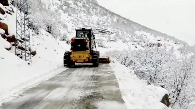 Kar geçit vermiyor!