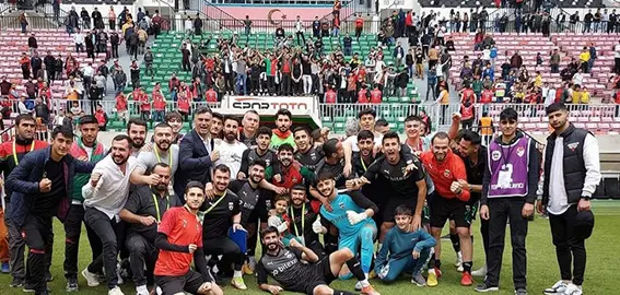 Diyarbekirspor’da ligde kalma sevinci