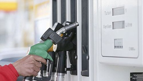 Benzine cumartesi zam geliyor