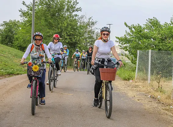 8 bin yıllık Hevsel Bahçeleri'nde temiz bir çevre için pedal çevrildi