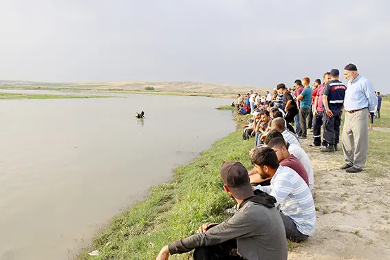 Misafirliğe geldi gölette boğuldu!