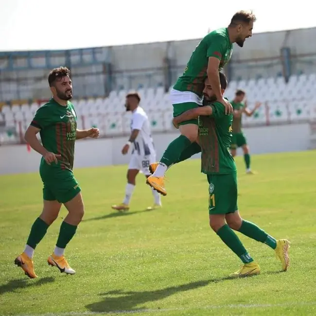 Amedspor zirveye iyice yaklaştı