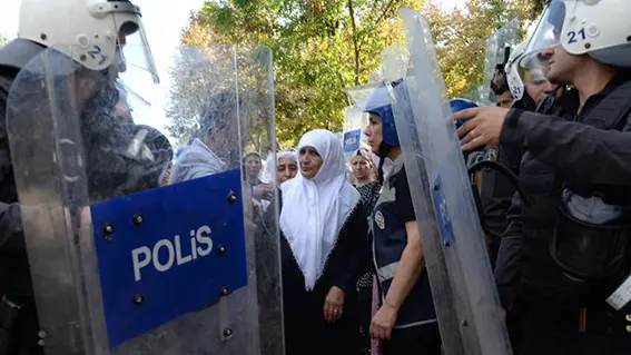 Polis izin vermedi!