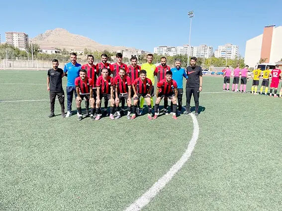 Bağlar Belediyespor galibiyetle başladı