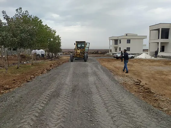 Kırsala yollar hızlandırıldı!