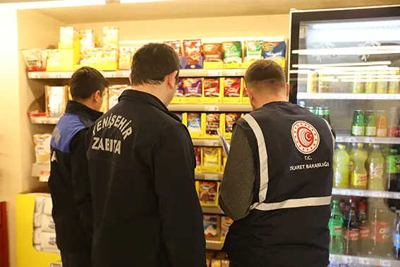 Marketlerde fahiş fiyat ve etiket denetimi