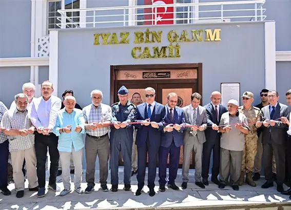 Su’dan cami açılışı