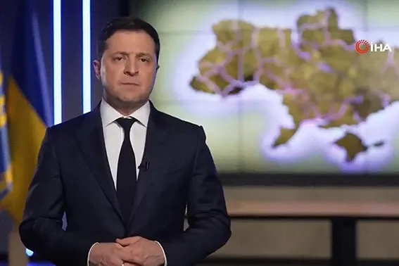 Zelenskiy, istihbarat başkanı ve başsavcıyı görevden aldı