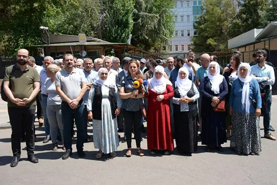 Tutuklu yakınları: Meclis tatilde, bizler sokaktayız