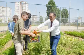 Öğrenciler yetiştirdi yoksula dağıtıldı!