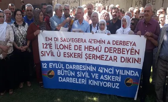 12 Eylül darbesi protestosu