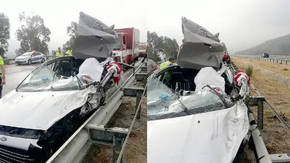 Otomobil çekiciye çarptı; anne öldü, 3 çocuğu yaralandı