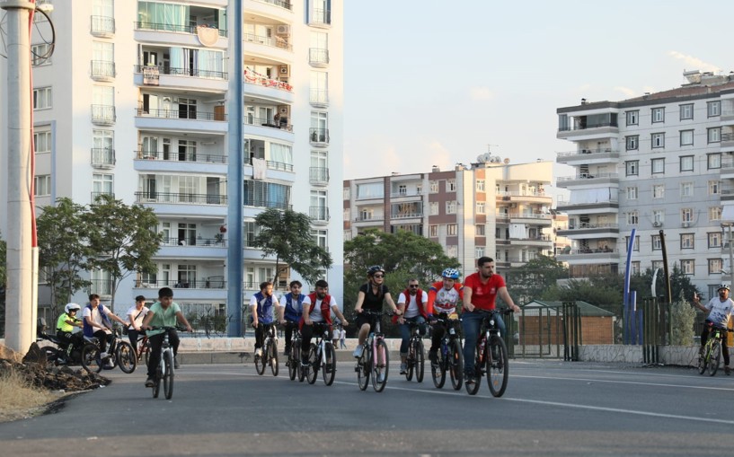 Avrupa Spor Haftasında 150 sporcu pedal çevirdi