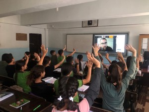 AKEV'den öğrencilere kariyer semineri 