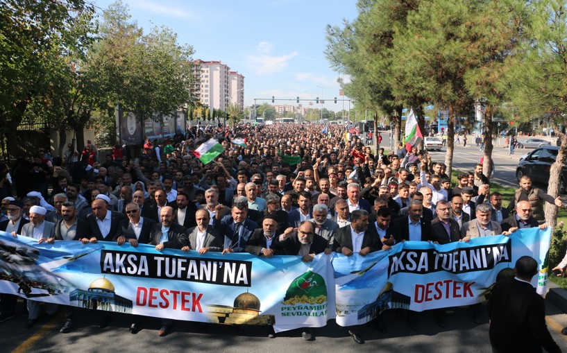 Tepkileri de acıları kadar büyüktü 