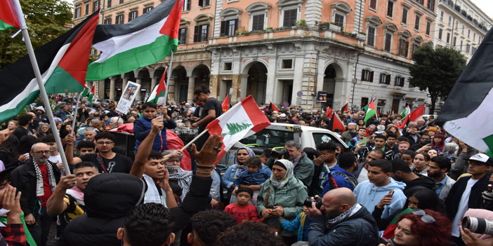 İtalya'da Gazze'ye yönelik saldırılar protesto edildi