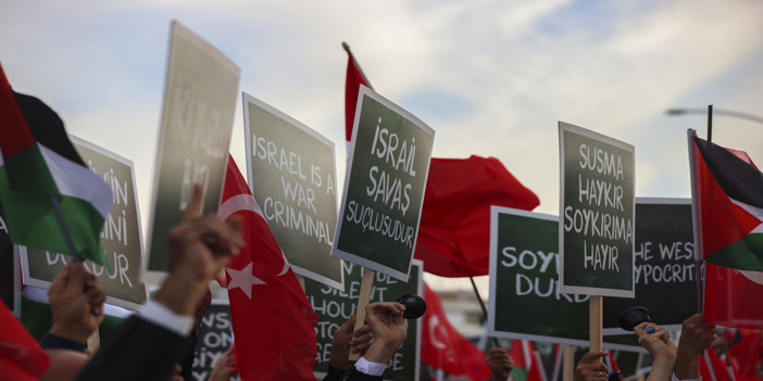 Ankara'da BM ofisi önünde Filistin'e saldırılar protesto edildi