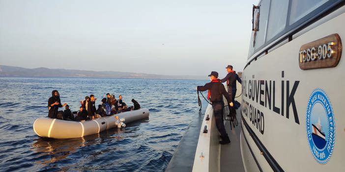 Ayvalık açıklarında 34 düzensiz göçmen kurtarıldı