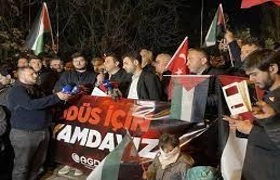 Başkentin göbeğinde protesto