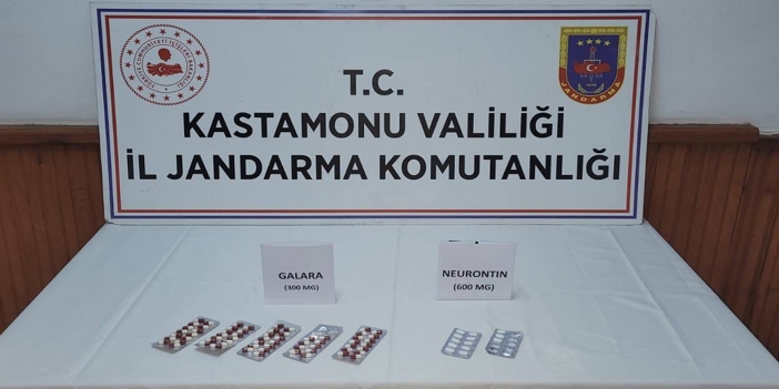 Kastamonu'da 2 şüpheli uyuşturucu madde bulundurmaktan gözaltına alındı