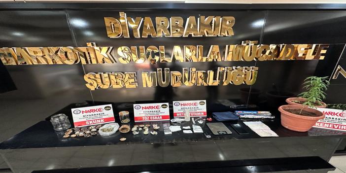 Diyarbakır'da uyuşturucu ticareti yaptığı iddia edilen 8 zanlı tutuklandı