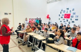 Kızılay haftası kapsamında bilgievi semineri