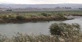 Şırnak'ta kaybolan genç için Dicle Nehri'nde arama çalışmaları sürüyor