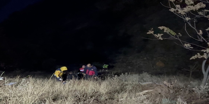 Tunceli’de şarampole devrilen otomobildeki 2 kişi yaralandı