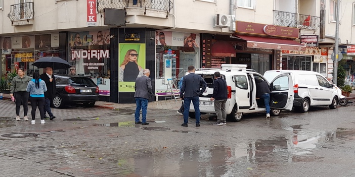 Muğla'da fırtına ve sağanak yaşamı olumsuz etkiliyor