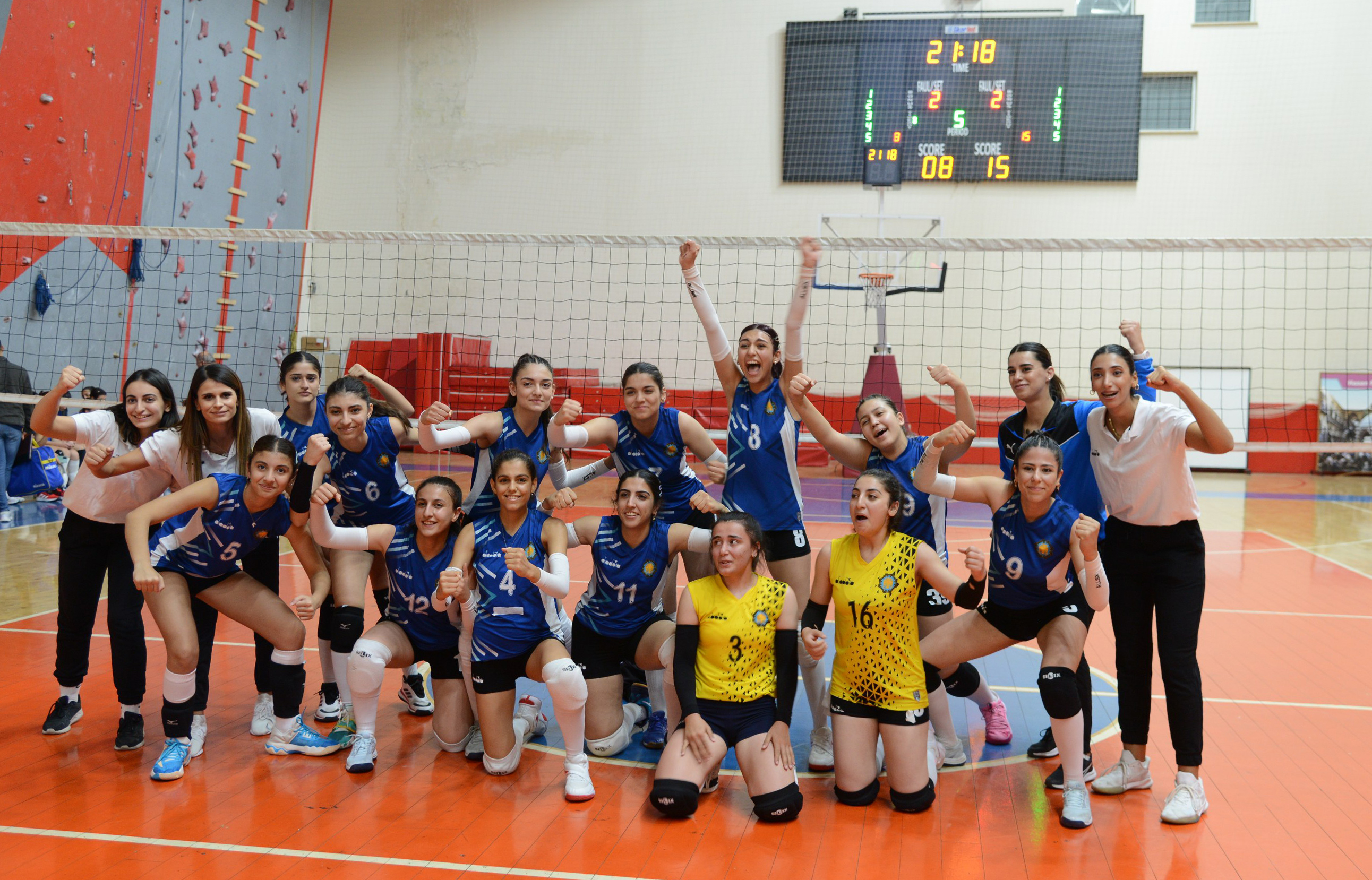 Diyarbakır Kadın Voleybol Takımı rakip tanımadı 