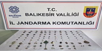 Balıkesir'de 135 parça tarihi eser ele geçirildi, bir zanlı gözaltına alındı