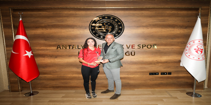 Milli triatlet Selinay Tuğçe Kır'ın öncelikli hedefi olimpiyat kotası alabilmek