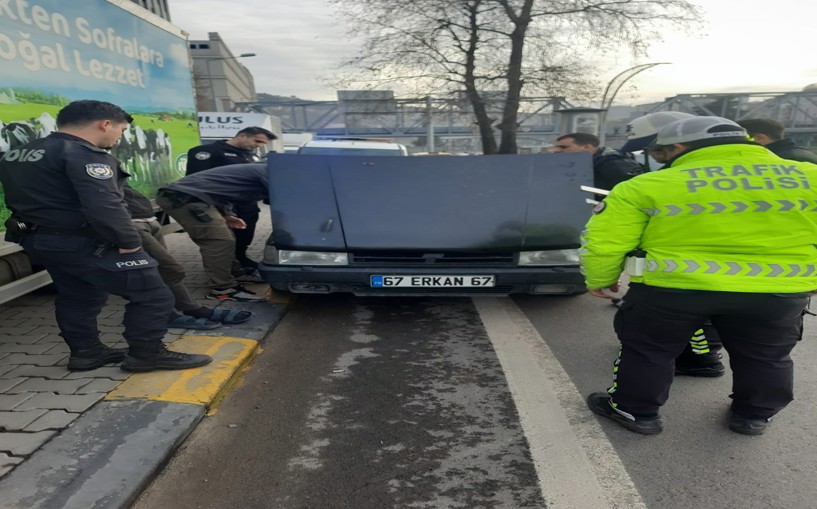 Sahte plakayla çıktığı trafikte cezalık oldu